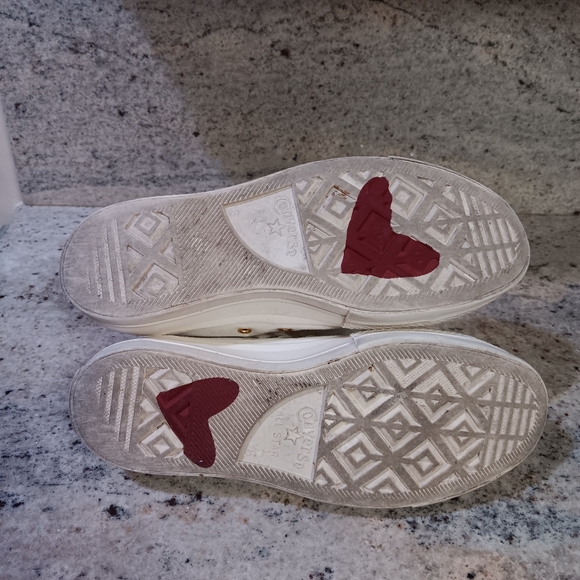 Converse Wmns Chuck Taylor All Star High 'Valentine's Day 2023' A04453C - Picture 6 of 8